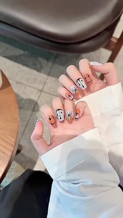 Halloween Stitch Spider 2361 short coffin and 2260 long square press-on nails product video